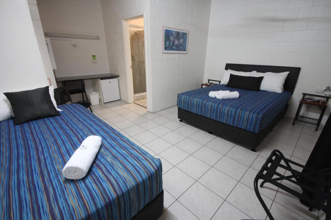 Barrier Reef Motel Innisfail Exterior photo